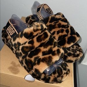 Ugg Fluff Yeah panther print size 9